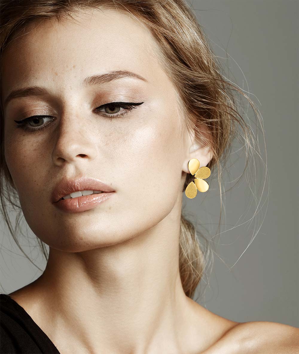 Petali Earrings