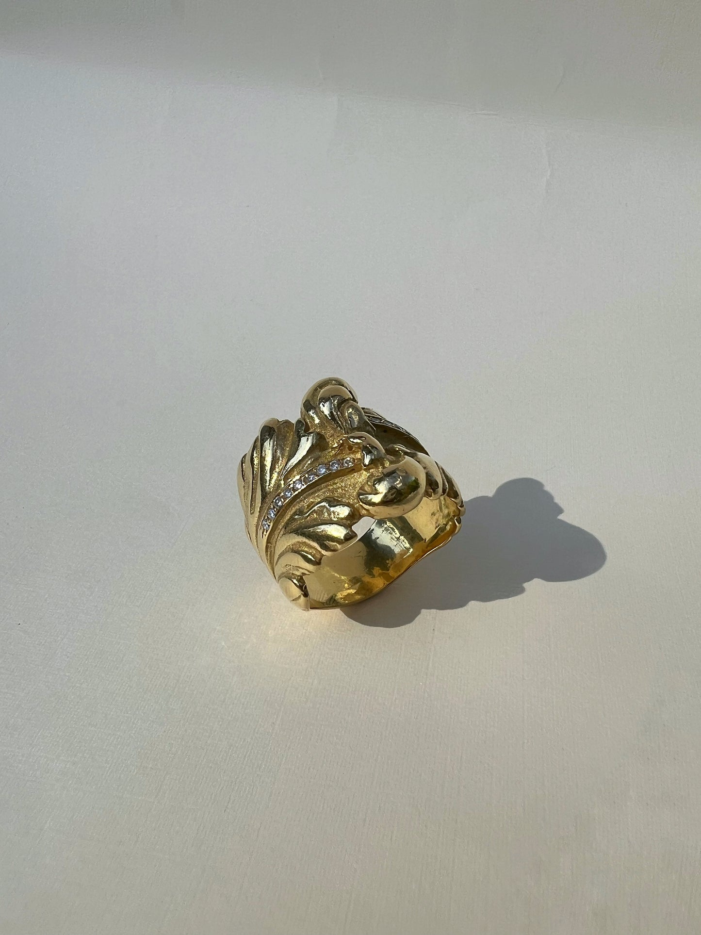 Organic Motif Diamond Accent Ring